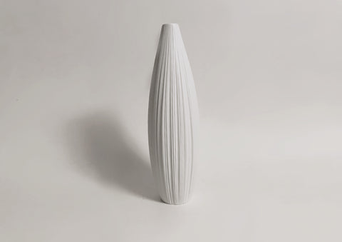 Modernist Tall Porcelain White 'Plissée' Vase - Freyer for Rosenthal 1960s