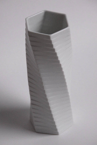Porcelain White Modernist Vase - Werner Uhl for Rosenthal Studio Linie 1971