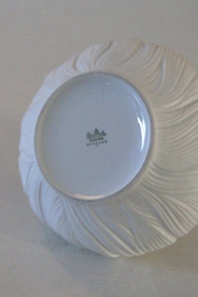 Modernist White Porcelain 'Plissée' / "Garlic"/ "Onion" Vase - M. Freyer for Rosenthal 1970s