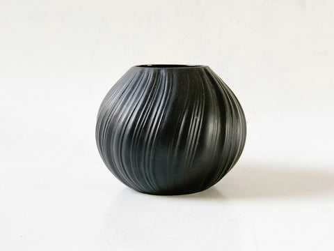 German Porcelain Round  Black Matte Vase - M. Freyer for Rosenthal  Studio Linie 1960s