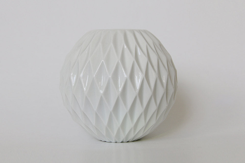 Modernist German Panton Era Space Age Op Art White Honeycomb Vase - Thomas 60s